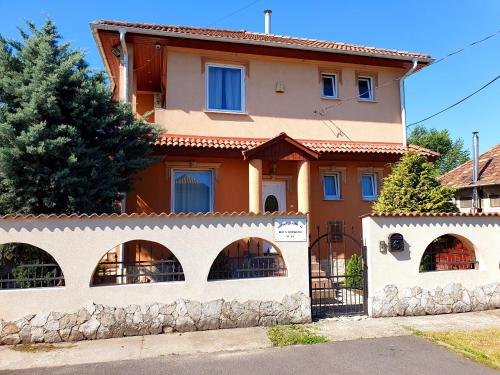 Airport Luxury Apartman 42 2220 Vecsés, 42 Szondi utca kép - 3