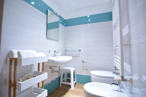 A bathroom at Lu Trisciulu