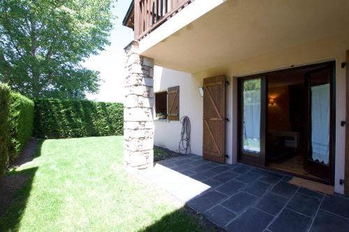 Apartamento con jardín Err – Photos 2