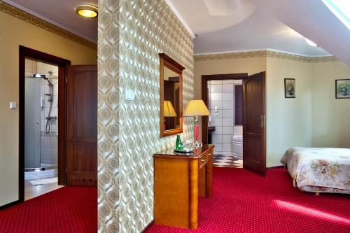 Koupelna v ubytování Hotel - Dworek Tryumf