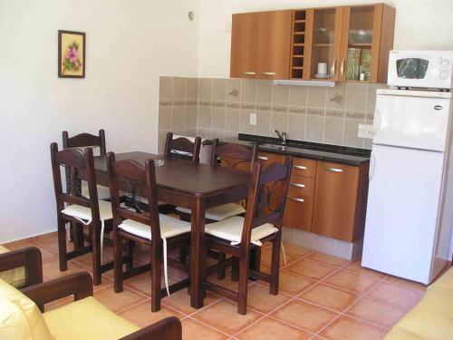 Cuisine ou kitchenette dans l'établissement Paradise Complejo Turístico