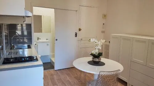 SeaYouSoon Inn Cannes - Studios photo 17