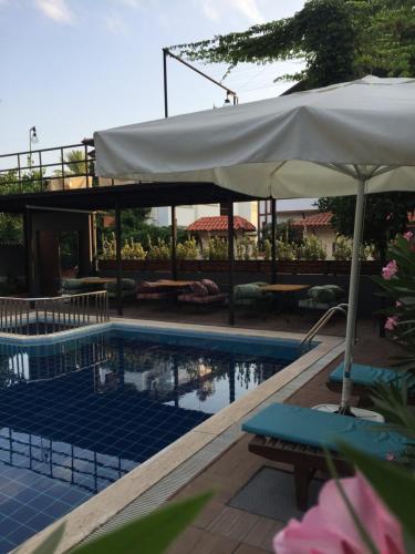 Derin Luxury Hotel – Photos 3