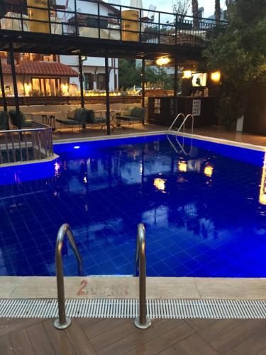 Derin Luxury Hotel – Photos 2