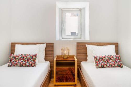 WHome | Prime Location Design Family Apartment