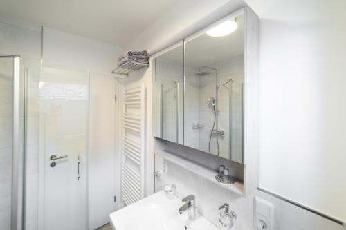 Salle de bains dans l'établissement Ferienhaus Muschelpadd 3d