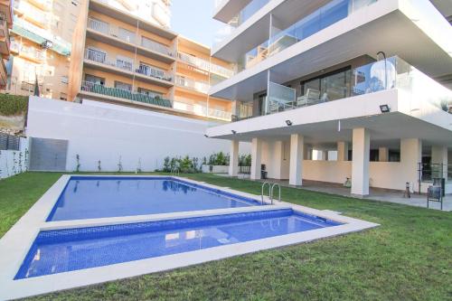Nuevo apartamento con piscina - CALPEBEACH