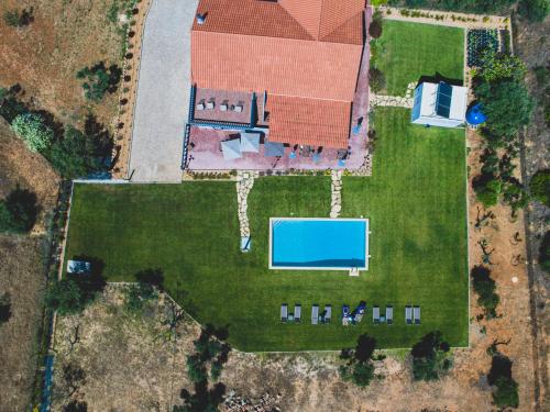 Φωτογραφία από το άλμπουμ του Vila Fuzeta with Pool & Garden σε Fuzeta