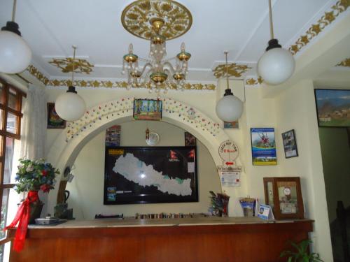 TV a/nebo společenská místnost v ubytování Hotel Discovery Inn