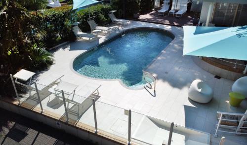
Výhled na bazén z ubytování Hotel Meublè Nazionale nebo okolí
