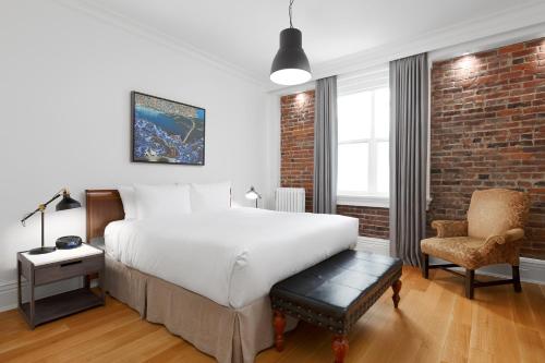 Victorian Hotel Image