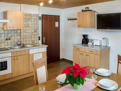 Kuchyňa alebo kuchynka v ubytovaní Apartment Sabine by Interhome