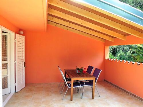 Apartment Pineta-2 by Interhome