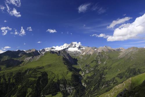 Gallery image of Wanderhotel Taurerwirt in Kals am Großglockner