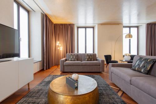 Milan Royal Suites - LUXURY DUOMO