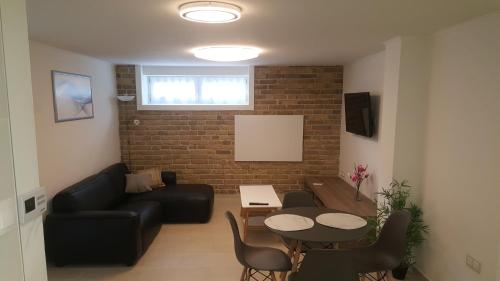 Orhidea Szuterén Apartman 9023 Győr, 27 Katona József utca /A kép - 3