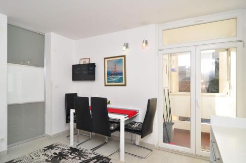Full equipped flat close to all
