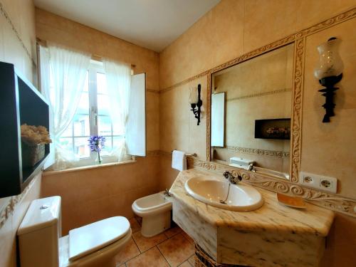Ванная комната в Apartamentos Turísticos Rosa