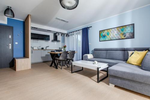 Gallery image of Apartament SŁONECZNY 7 Dziwnów Gardenia z widokiem na morze EPapartamenty in Dziwnów Górny