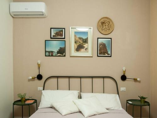 Postel nebo postele na pokoji v ubytování Four Rooms Alghero