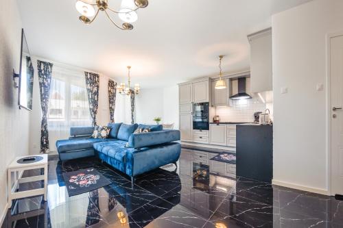 Apartamenty Sun & Snow Bursztynowe Osiedle Jantar - otoczone lasem, plac zabaw