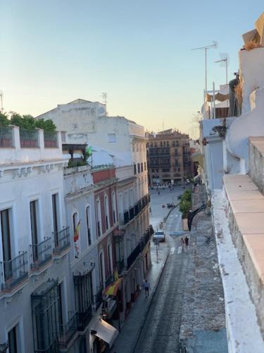 HomeySeville Stunning attic with private terrace and Parking optional