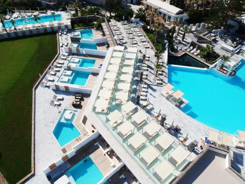 Πισίνα στο ή κοντά στο The Island Hotel - Adults Only -