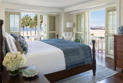 Shutters On The Beach photo 17