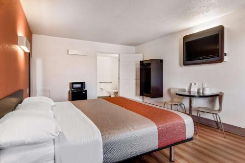 Motel 6-Youngstown, OH – Photos 3