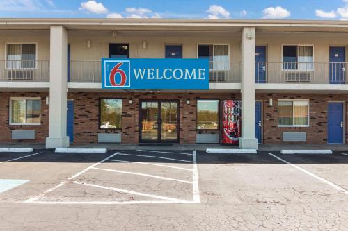 Motel 6-Youngstown, OH – Photos 2