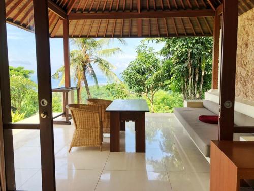 Κήπος έξω από το Villa Vanna - Lombok