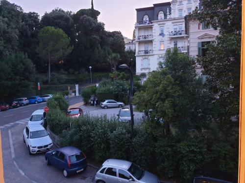 Zdjęcie z galerii obiektu Apartment Sea Promenade - Opatija center w mieście Opatija