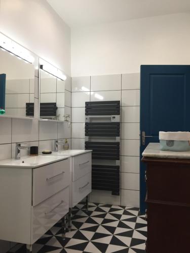 Dapur atau dapur kecil di Casa Mariana