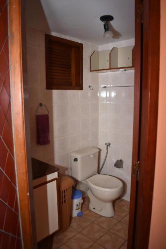 Ванна кімната в Apartamento Praia do Peró