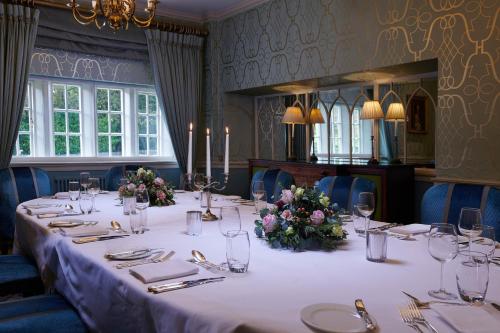 Restaurace v ubytování The Devonshire Arms Hotel at Bolton Abbey