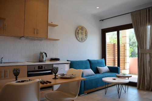 Gallery image of Pagiatakis Suites in Parga