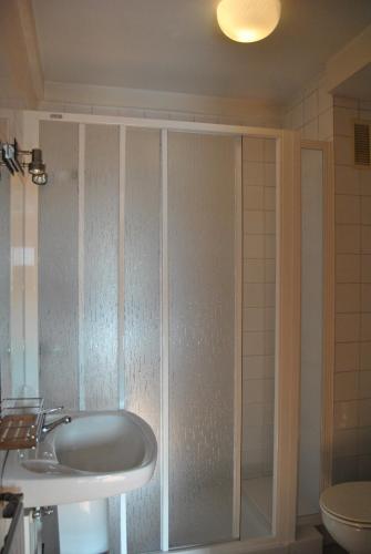Ένα μπάνιο στο Hostal Palas