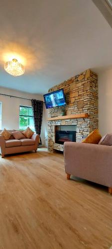 Galeriebild der Unterkunft Wild Atlantic Way - Haven - Sleeps 10 in Ballyshannon