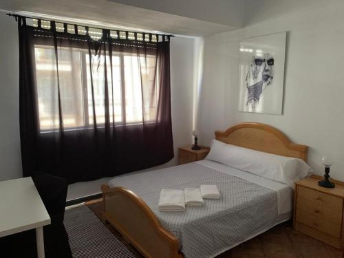 Apartamento A Gruta (España Sarria) - Booking.com