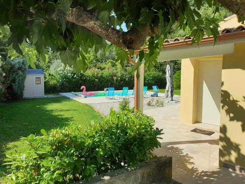 Fotografie z fotogalerie ubytování La villa provençale v destinaci Sarrians