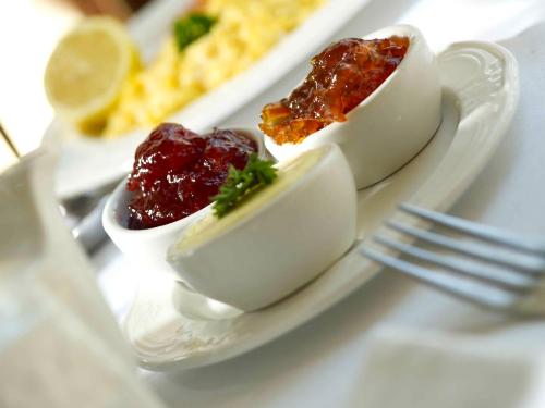 Food at or somewhere near the bed & breakfast 