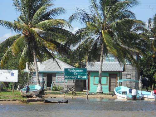 Gallery image of Chabil Mar Villas - Guest Exclusive Boutique Resort in Placencia Village