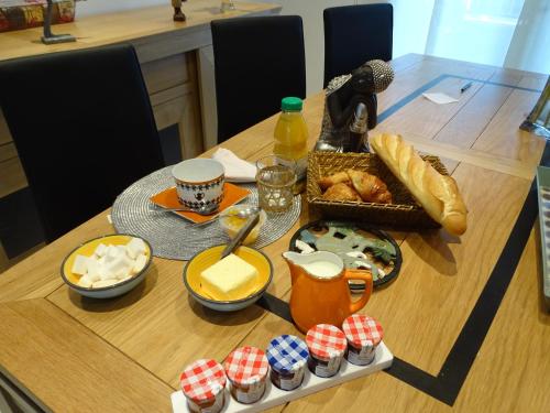 Jídlo v bed and breakfast nebo okolí