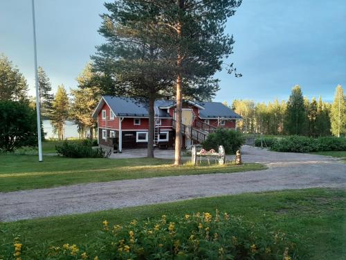 Zahrada ubytování Reindeer Lake Resort