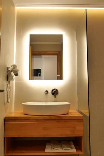Imagen de la galería de NOI HOTEL, en Ksamil