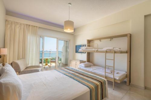 Pernera Beach Hotel – Photos 3