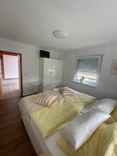 Ảnh trong thư viện ảnh của Haus Sonnenweg 6 auf der Sonnenseite im Westerwald ở Höhr-Grenzhausen