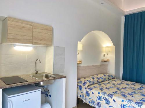 Gallery image of Domus Ɫ Ponza SeaView in Ponza