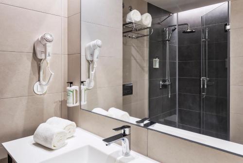 Koupelna v ubytování B&B HOTEL Lisboa Aeroporto