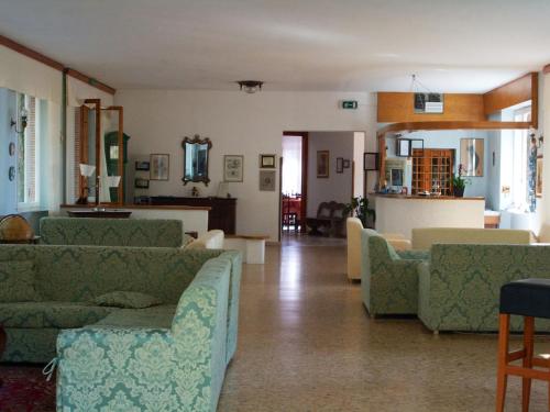 Gallery image of Hotel Villa Nettuno in Marina di Campo